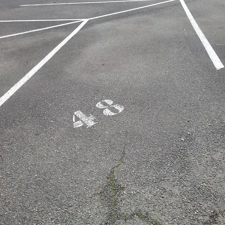 Apartmán Bel Avec Grand Balcon Et Parking Prive