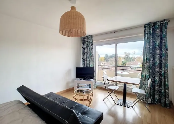 Apartmán Bel Avec Grand Balcon Et Parking Prive *